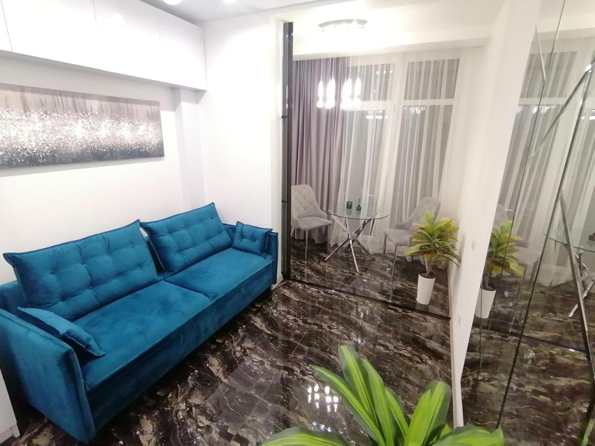Новобудова Сам Центр Вул Шевченка 60 Оперний 10Хв Apartment Lviv Exterior photo