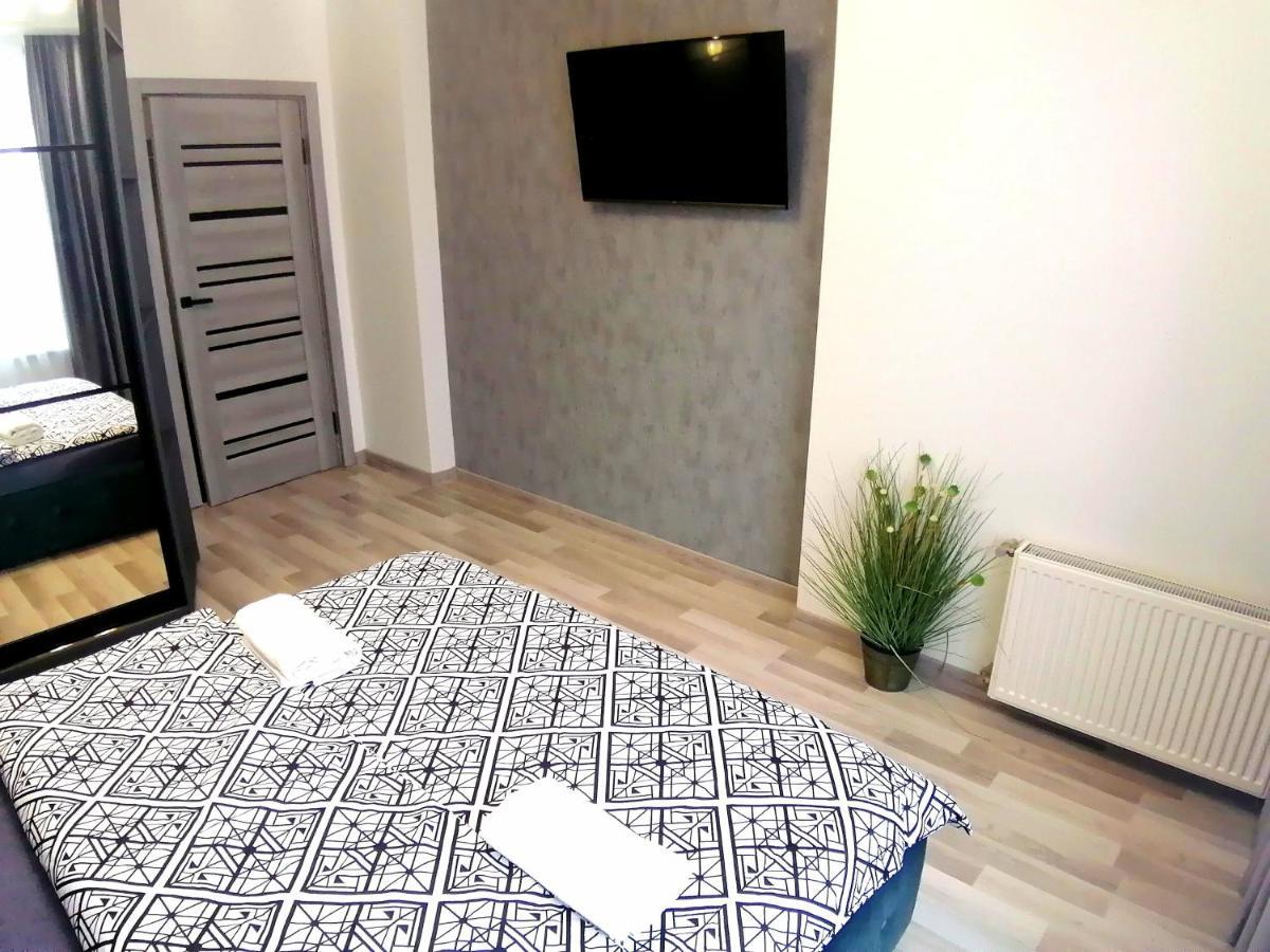Новобудова Сам Центр Вул Шевченка 60 Оперний 10Хв Apartment Lviv Exterior photo