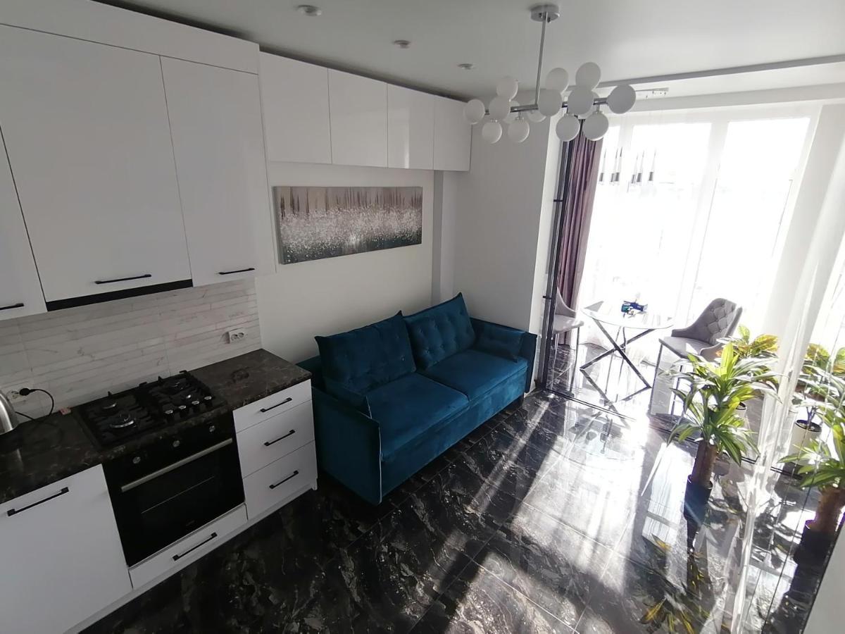 Новобудова Сам Центр Вул Шевченка 60 Оперний 10Хв Apartment Lviv Exterior photo